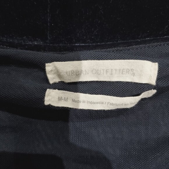 URBAN OUTFITTERS- Surplice Velvet Romper Skort Jumper in Indigo- M - Picture 8 of 14